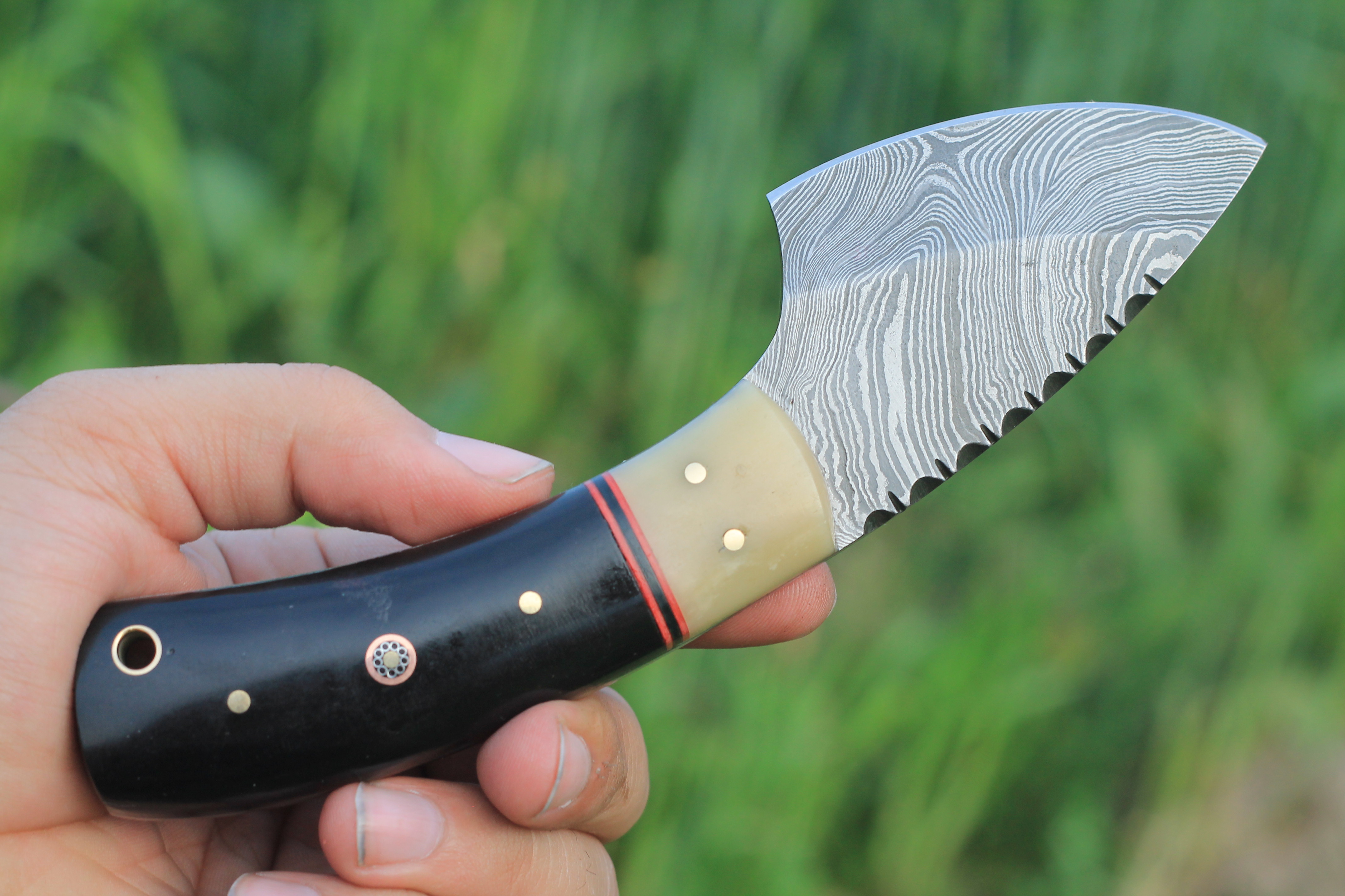 S17-035 Damascus Handmade Skinning Knife