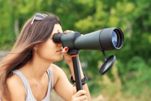 Spotting Scope vs Binoculars - Magnification