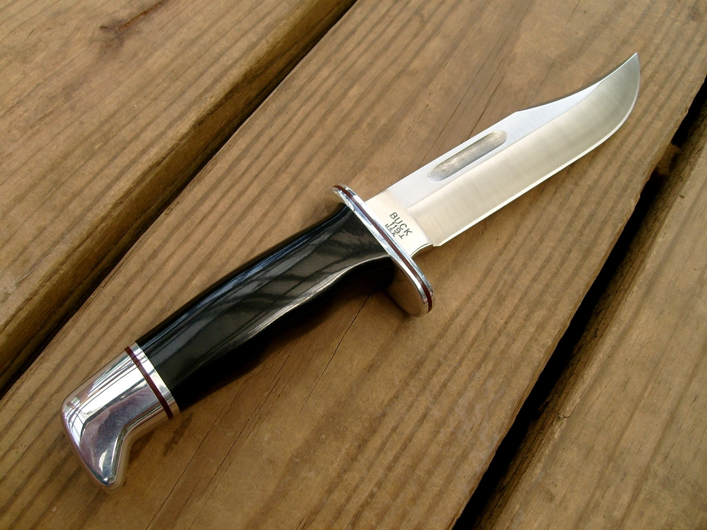 Hunting Knife with Sharp Blade